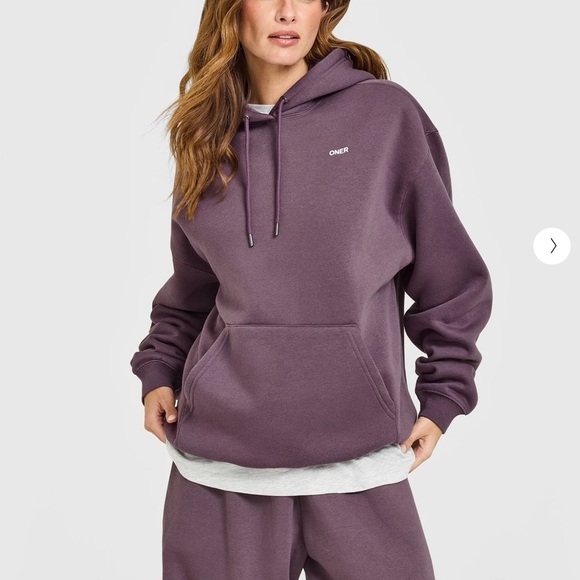 FOUNDATIONS OVERSIZED HOODIE - Picture 2 of 3